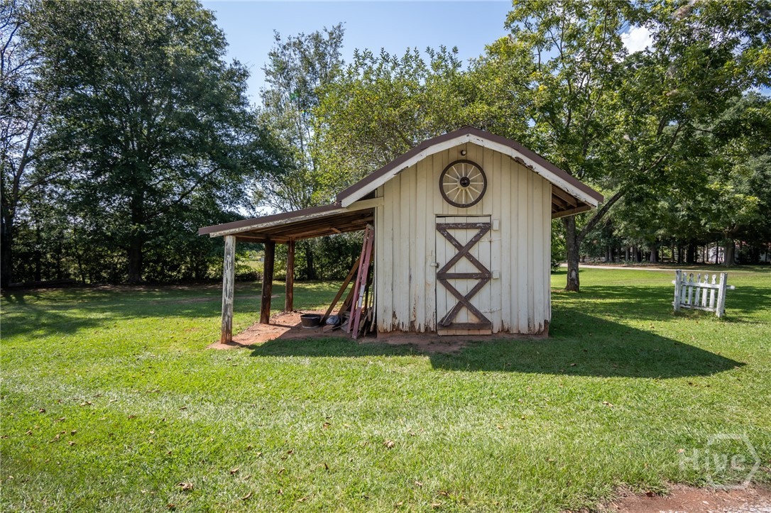 6484 Jefferson River Road Property Photo 6