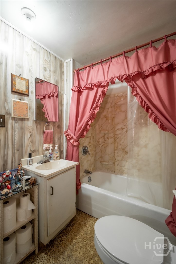 6484 Jefferson River Road Property Photo 21