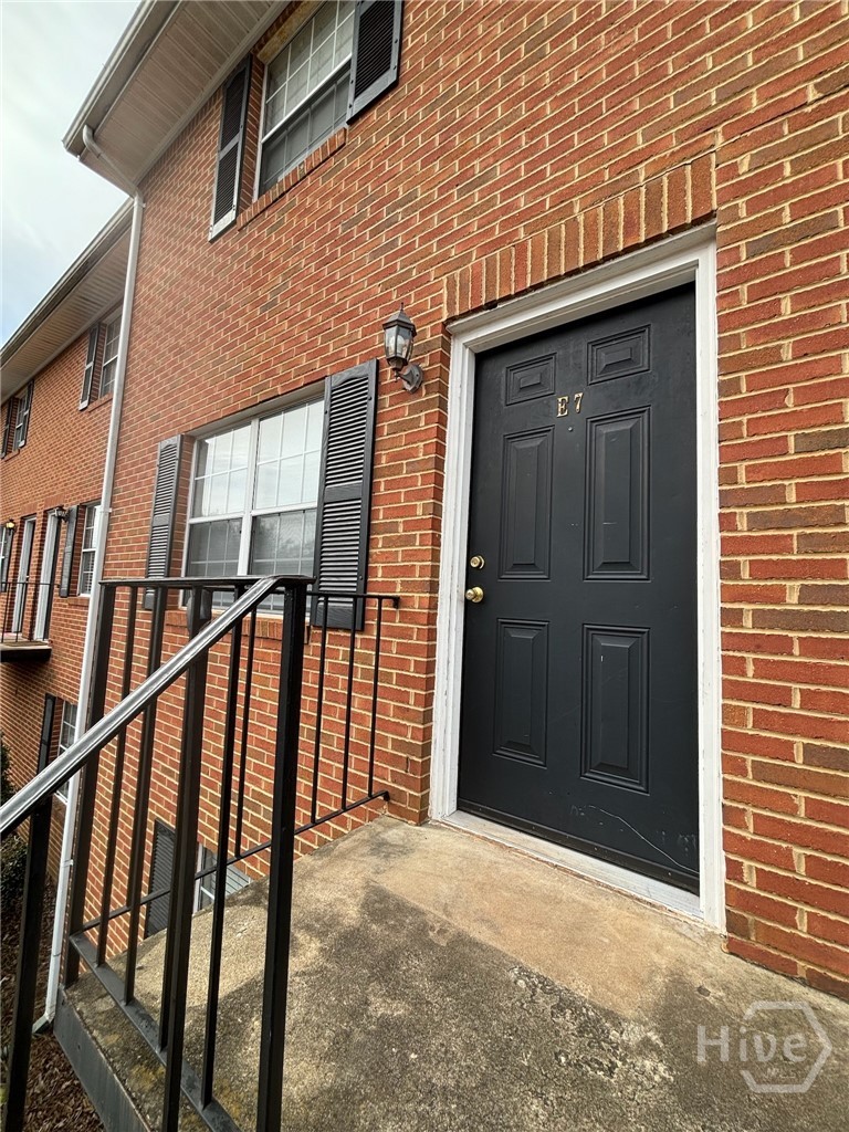 2165 S Milledge Avenue E7 Property Photo 4