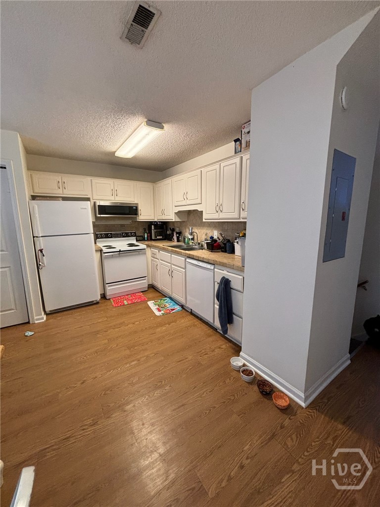 2165 S Milledge Avenue E7 Property Photo 10