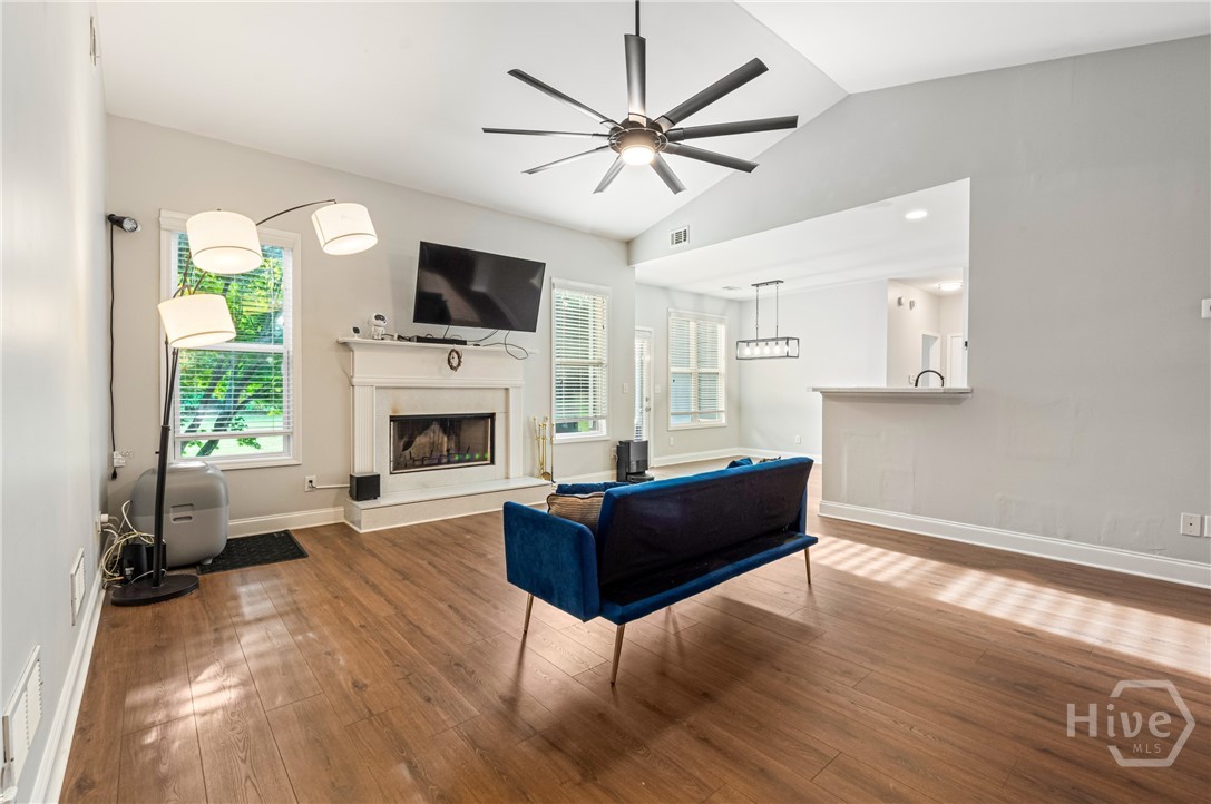 115 Linda Street Property Photo 4