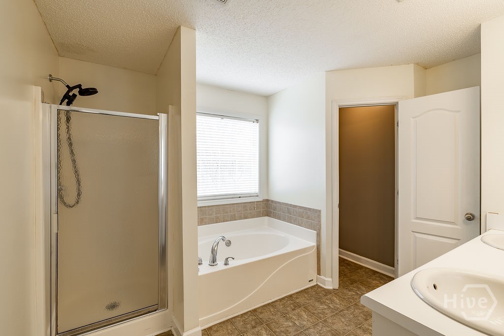 871 Jefferson Walk Circle Property Photo 17
