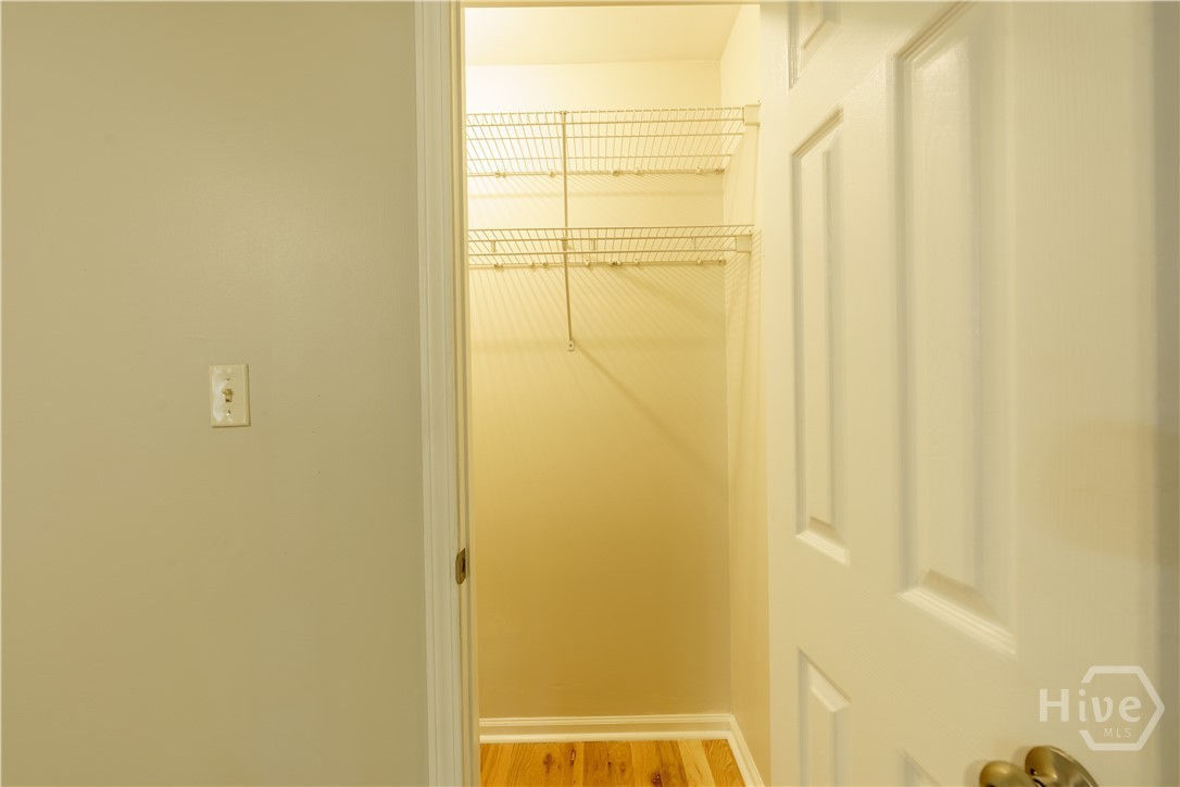 2354 Airport Drive Property Photo 23