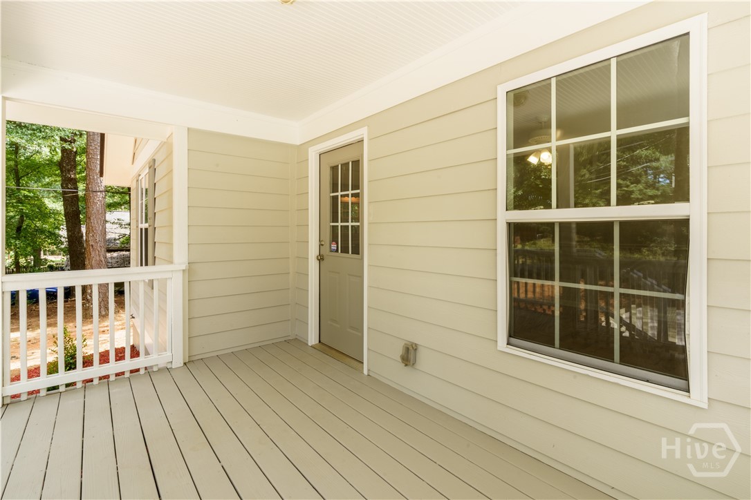 2354 Airport Drive Property Photo 25