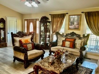 7643 Highway 145 Property Photo 5