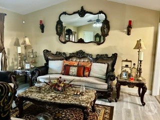 7643 Highway 145 Property Photo 6
