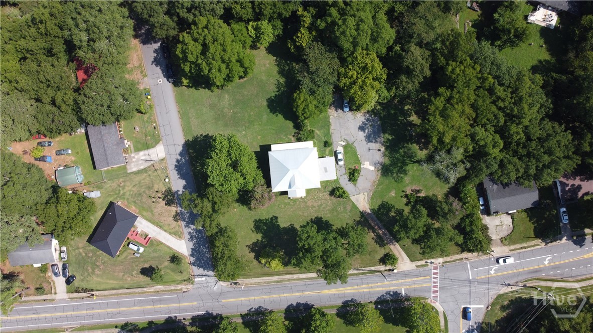 1010 Oglethorpe Property Photo 3