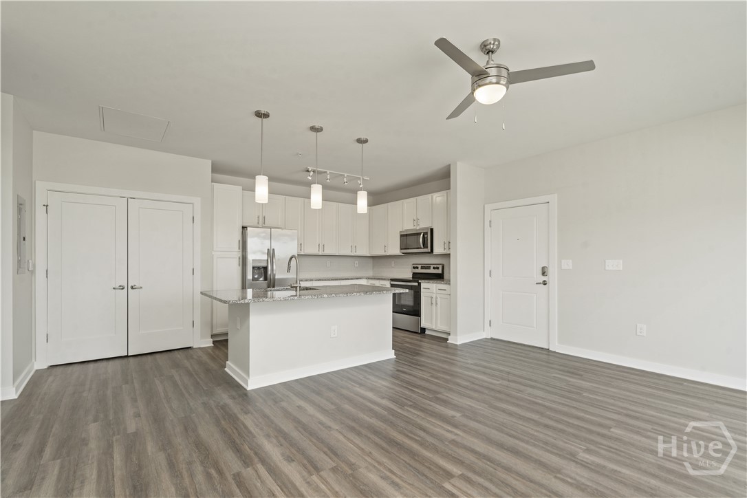 100 Prince Avenue B206 Property Photo 19