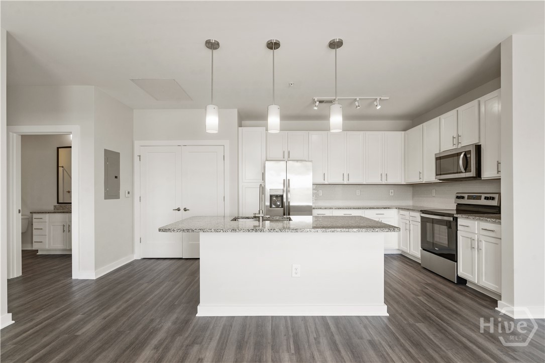 100 Prince Avenue B206 Property Photo 26