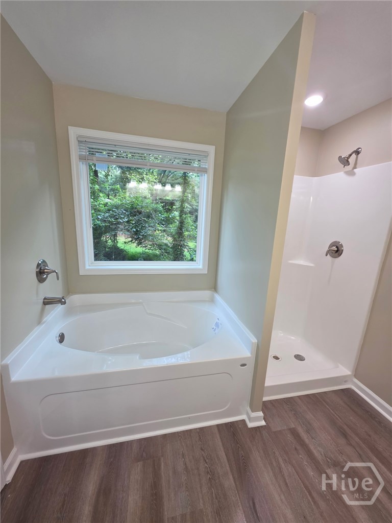 475 Somerset Drive Property Photo 11