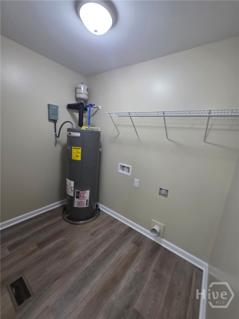 475 Somerset Drive Property Photo 16