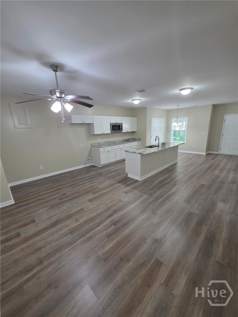 475 Somerset Drive Property Photo 18