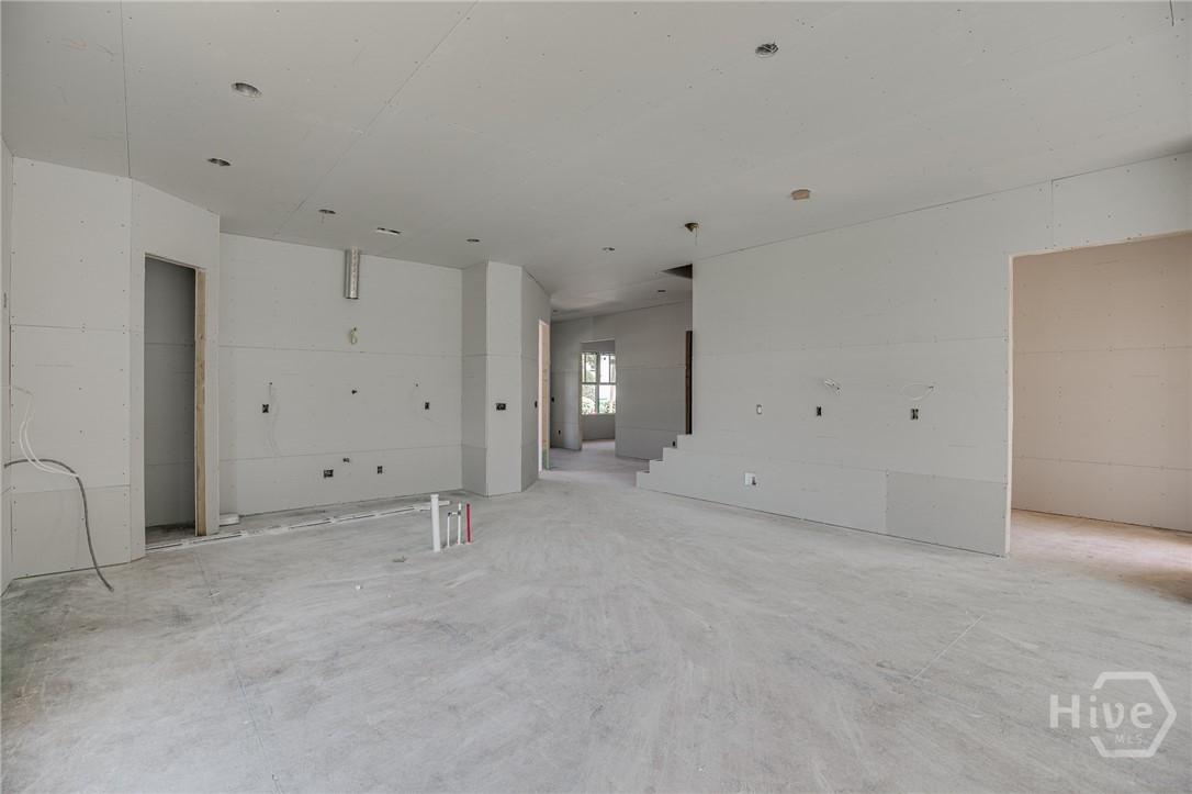 5541 Morningview Lane Property Photo 10