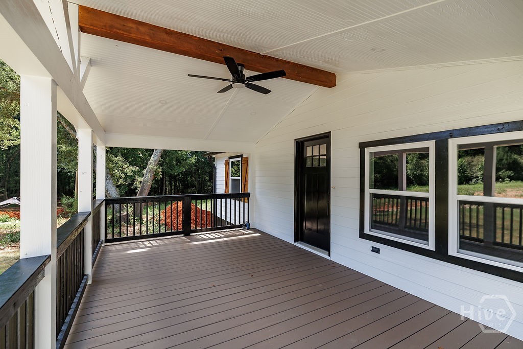 1691 Plantation Road Property Photo 2