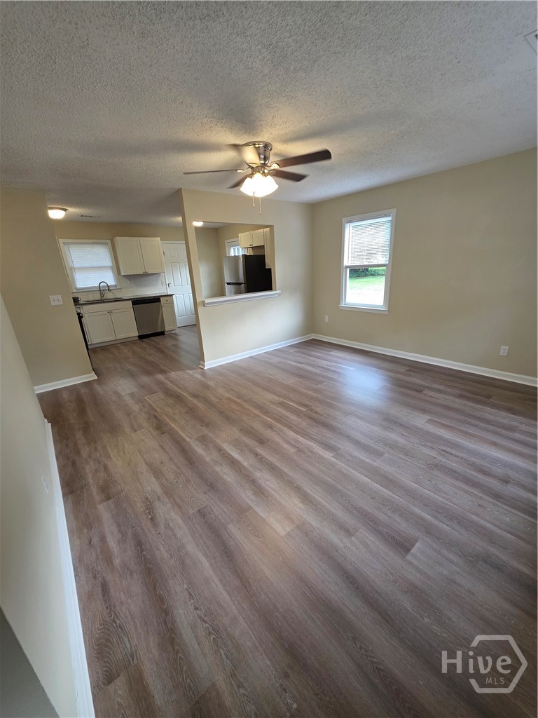 118 Griffith Street Property Photo 5