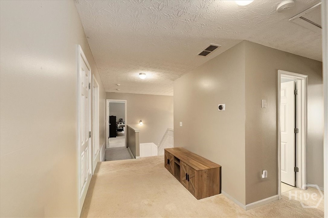 621 Wellington Lane Property Photo 15