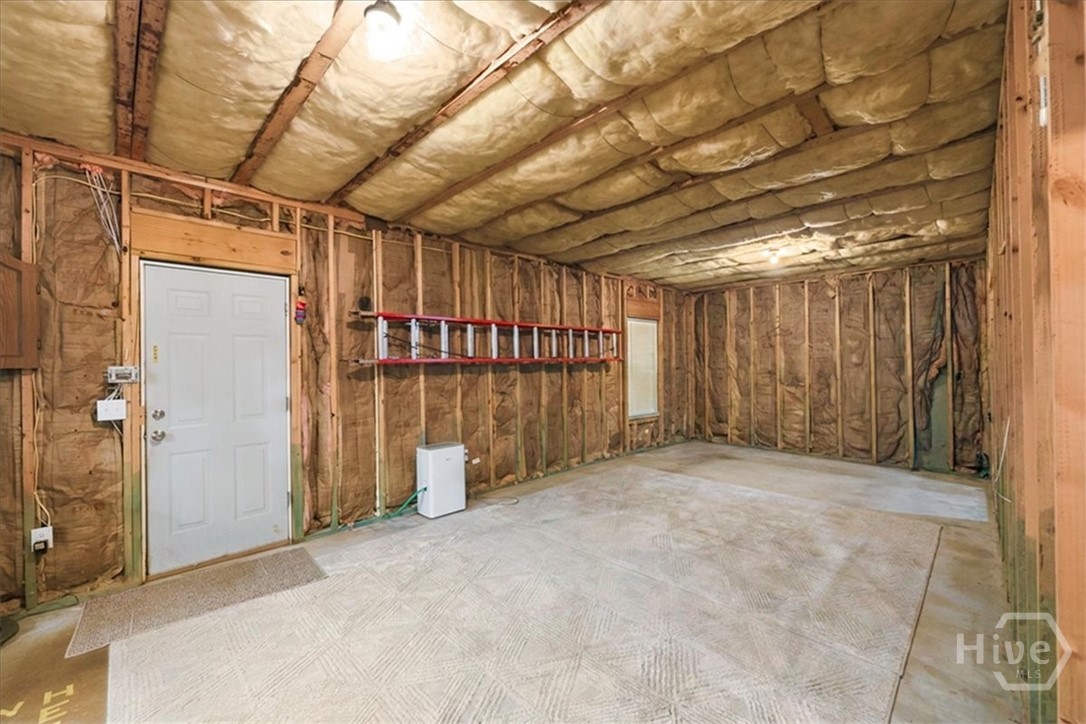 621 Wellington Lane Property Photo 23