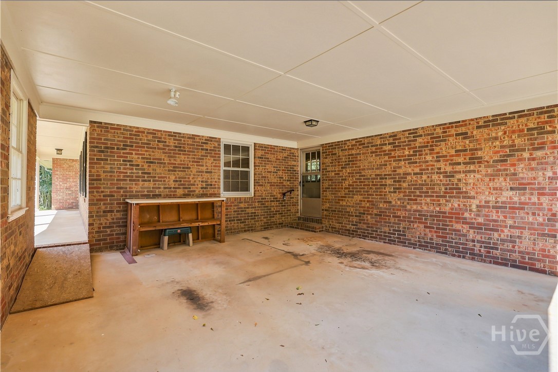 9036 Highway 72 W Property Photo 7
