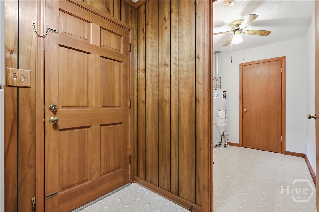 9036 Highway 72 W Property Photo 10