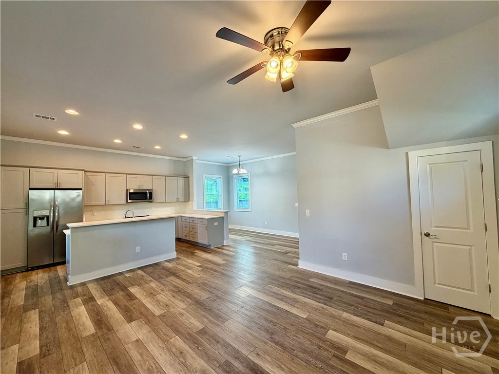 145 Trail Creek Street Property Photo 4