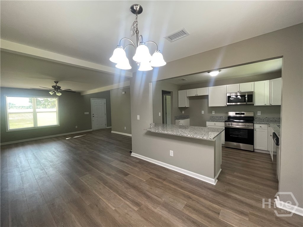 4599 Lexington Road Property Photo 3