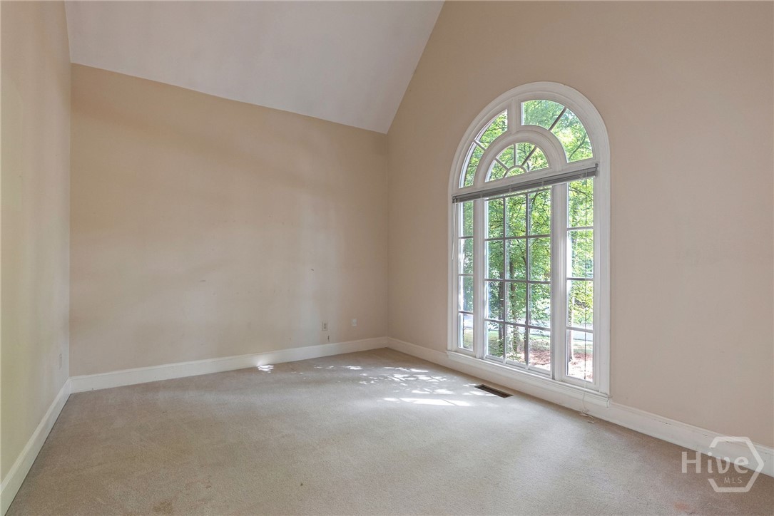 105 Telfair Place Property Photo 4