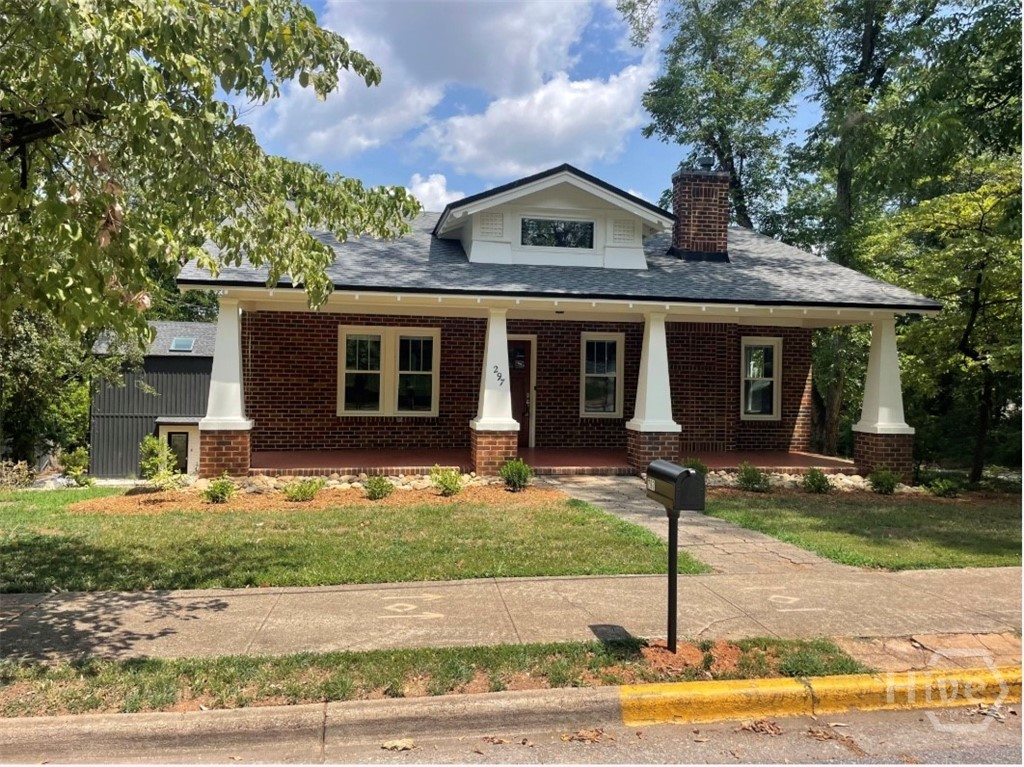 297 Morton Avenue Property Photo 1