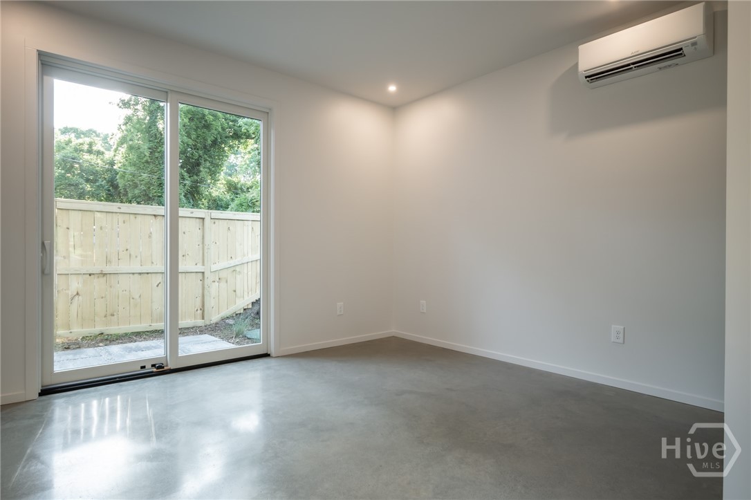 297 Morton Avenue Property Photo 2