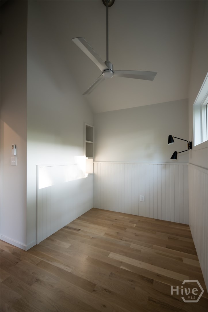 297 Morton Avenue Property Photo 27