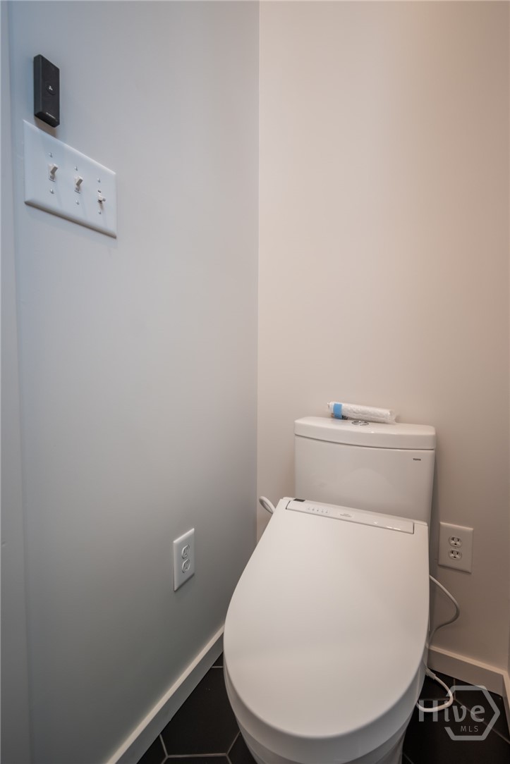 297 Morton Avenue Property Photo 32