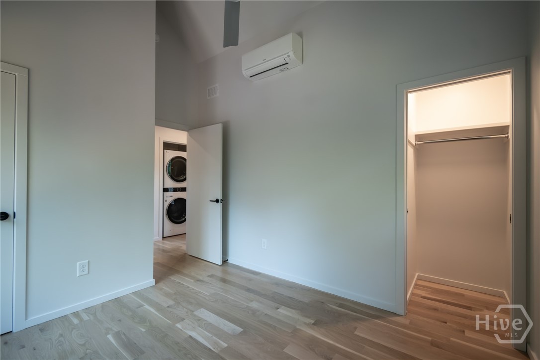 297 Morton Avenue Property Photo 36