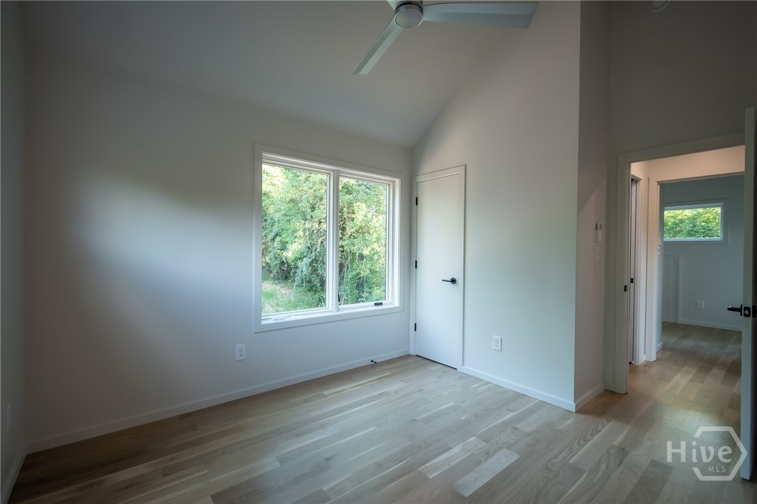 297 Morton Avenue Property Photo 37