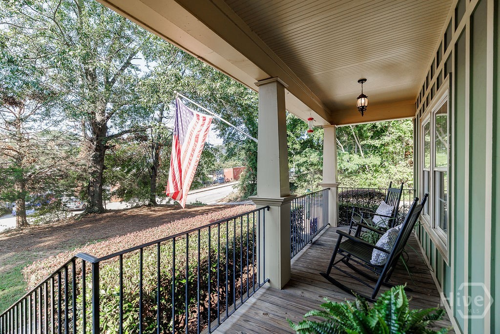 1810 Old West Broad Street Property Photo 6