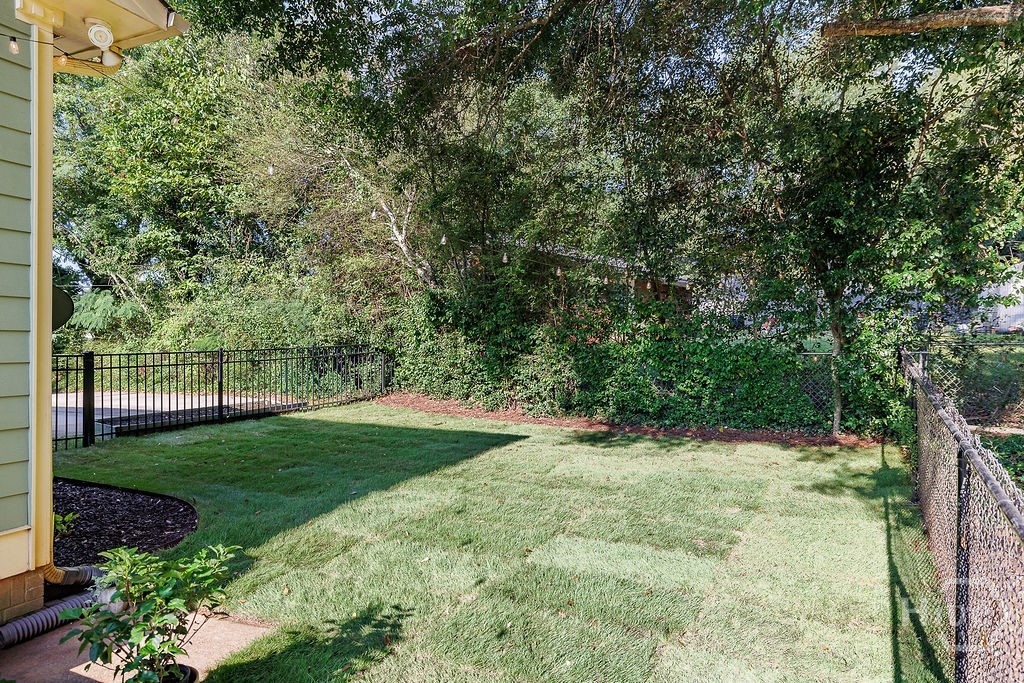 1810 Old West Broad Street Property Photo 30