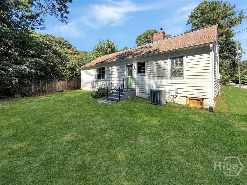 155 Windsor Court Property Photo 17