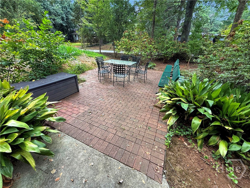 155 Windsor Court Property Photo 22