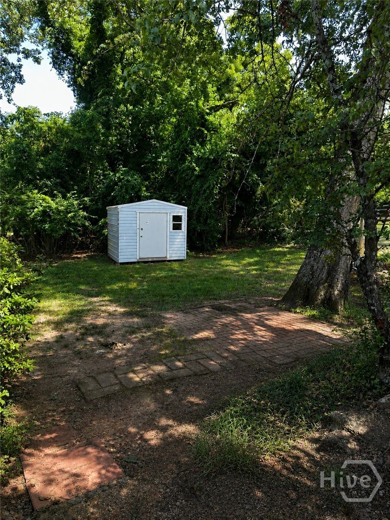 569 Whitehead Road Property Photo 5