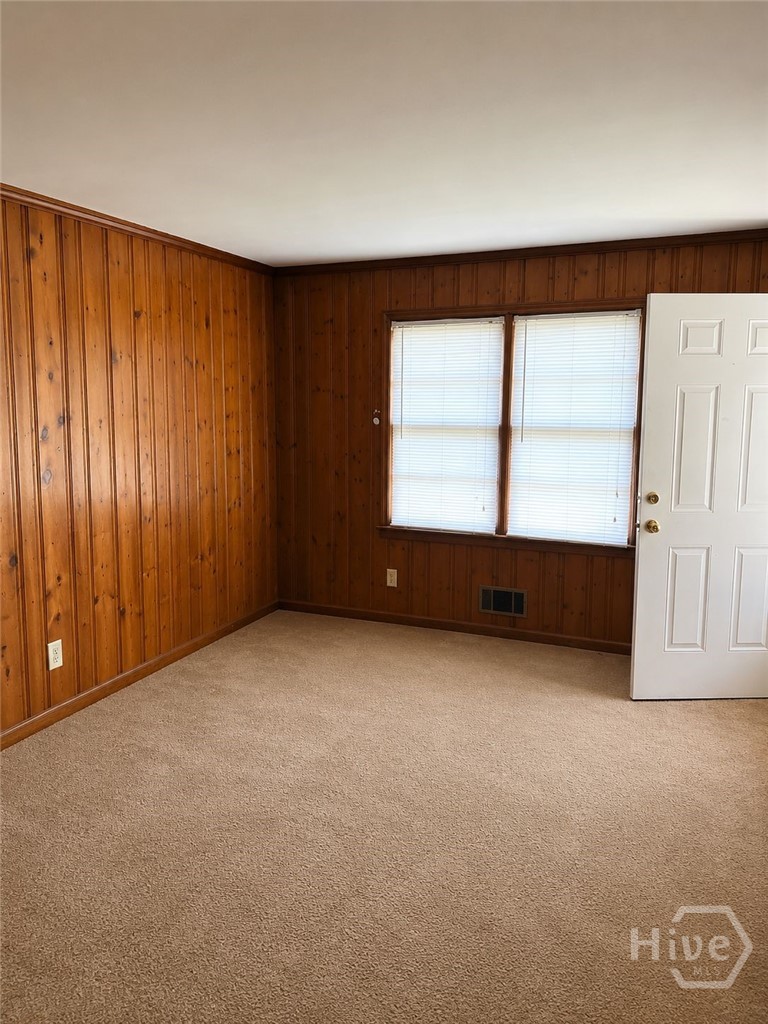 569 Whitehead Road Property Photo 6