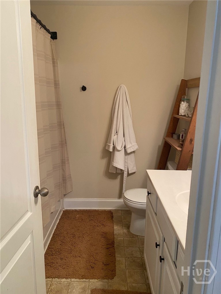 232 Center Park Property Photo 9
