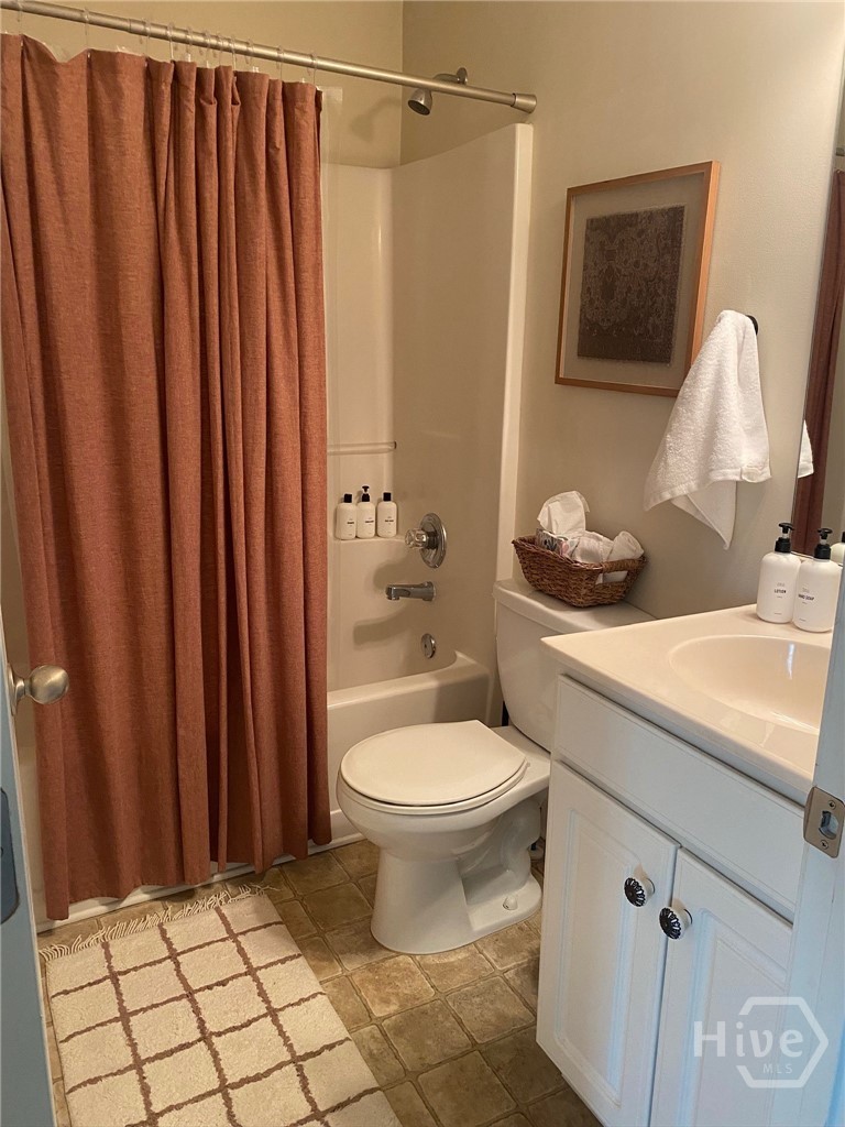 232 Center Park Property Photo 10