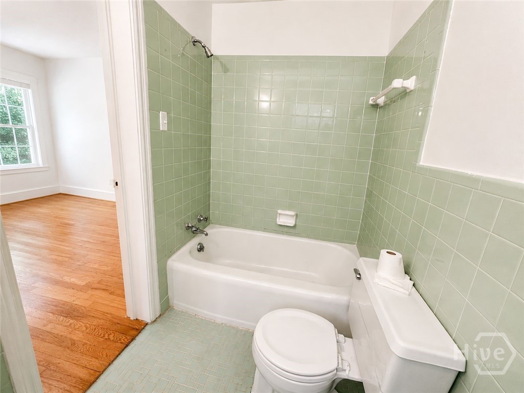 560 Riverview Road Property Photo 7