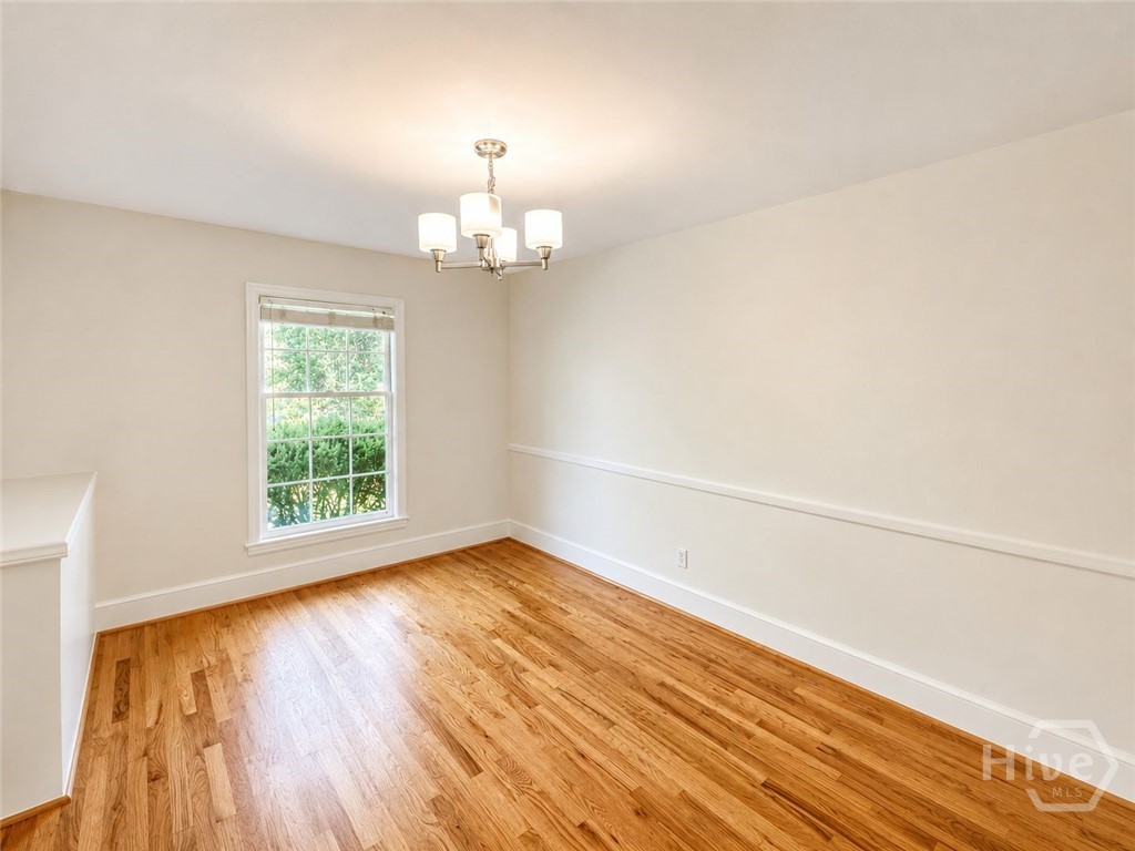 560 Riverview Road Property Photo 12