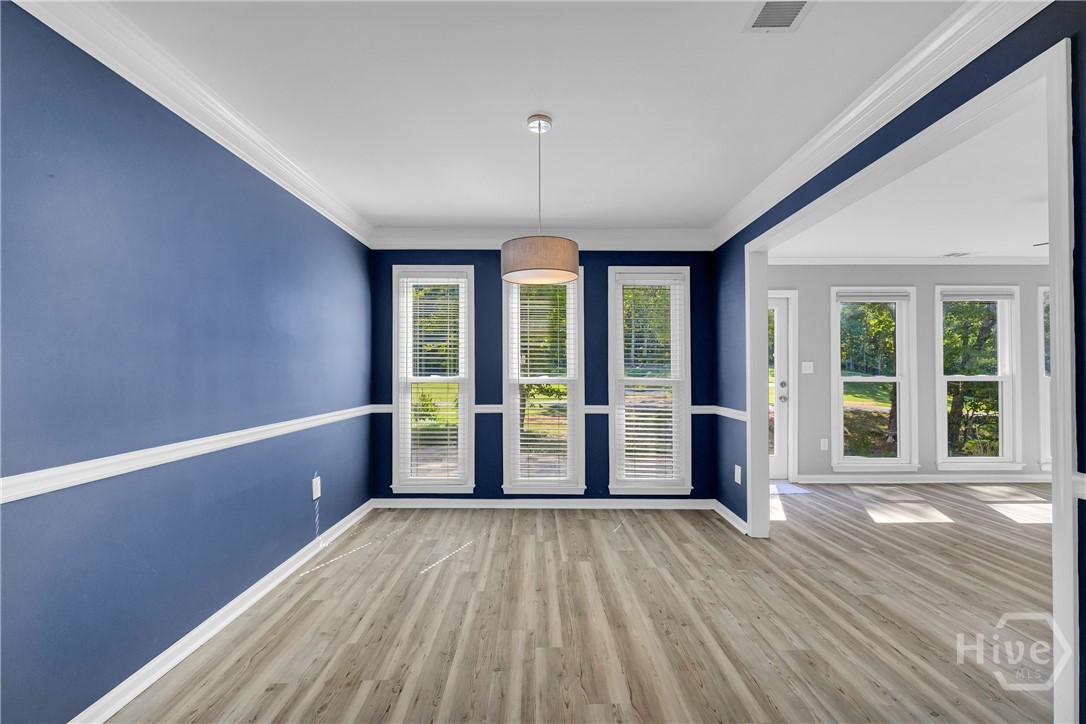 165 Cambridge Drive Property Photo 15