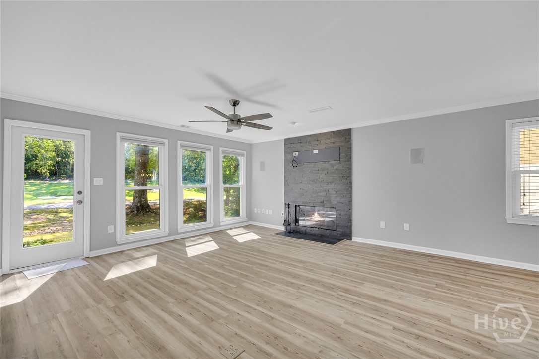 165 Cambridge Drive Property Photo 18
