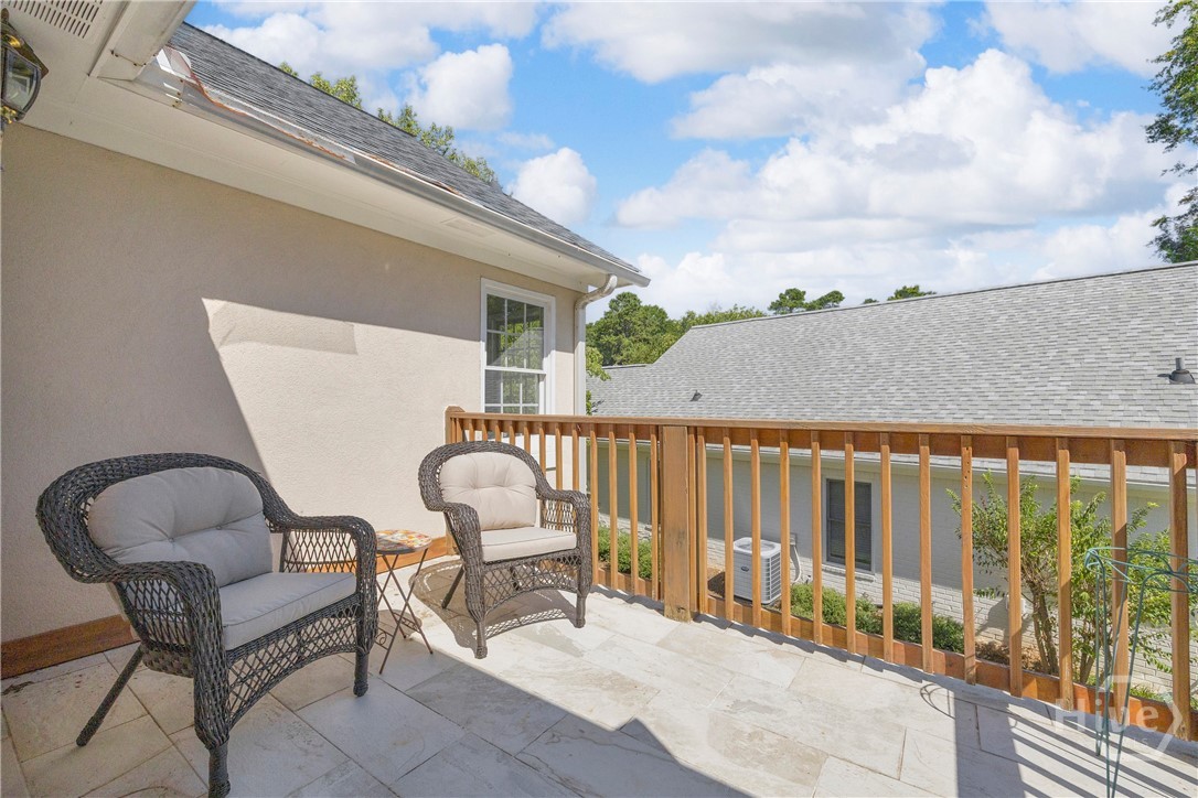 165 Cambridge Drive Property Photo 37