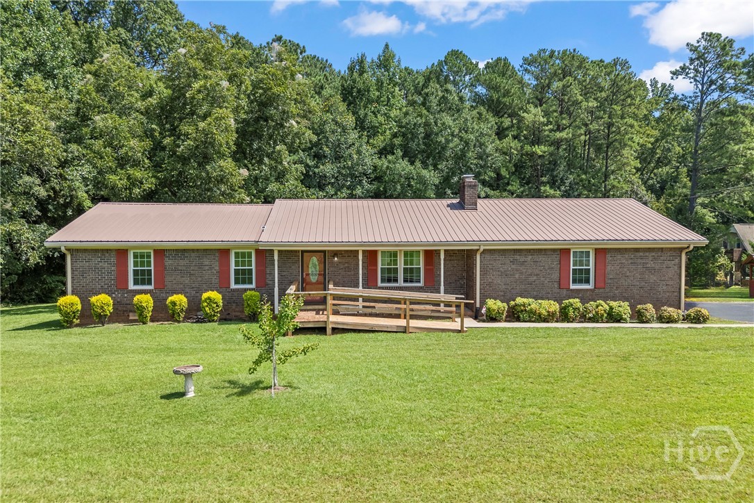 8050 Hog Mountain Road Property Photo 1