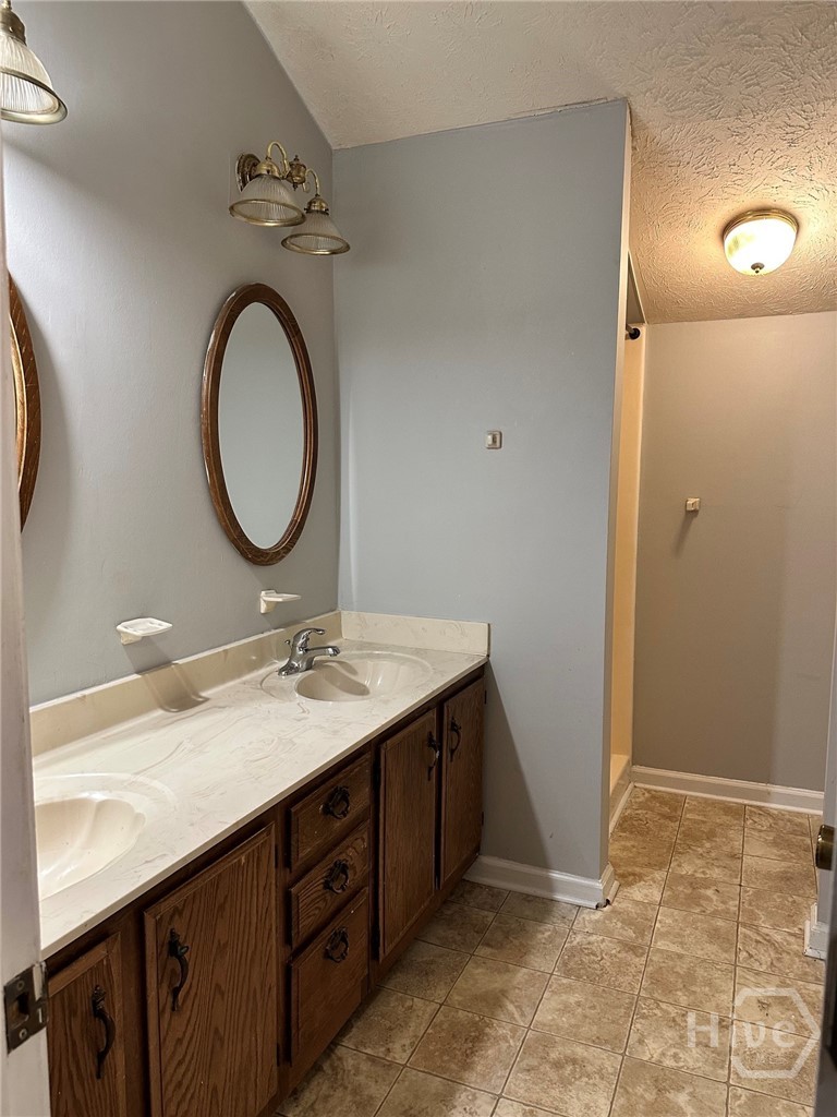 1775 S Milledge Avenue 22 Property Photo 7