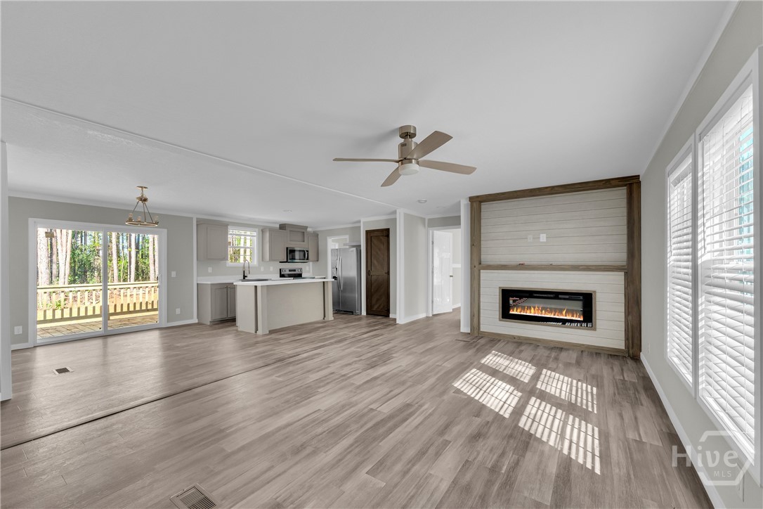 848 Swilling Road Property Photo 3