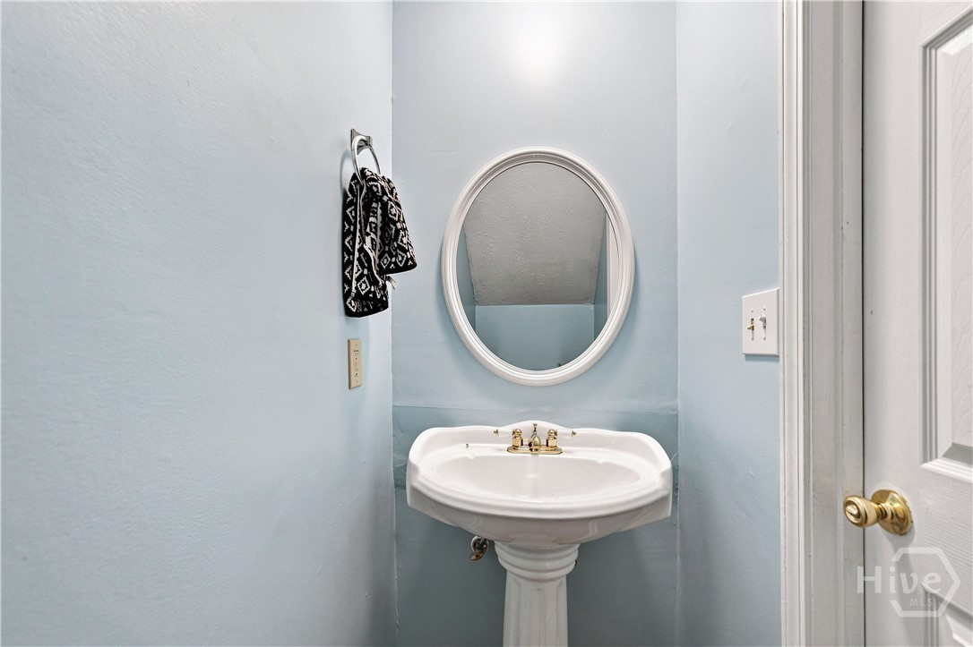 119 William Drive Property Photo 11