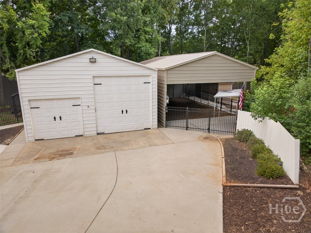 82 Flintstone Road Property Photo 52